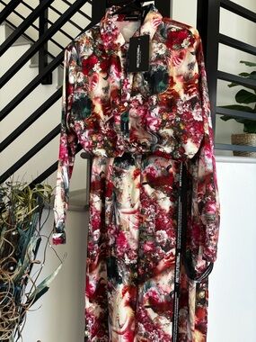 ✨ NWT PrettyLittleThing Renaissance Print Matching Set